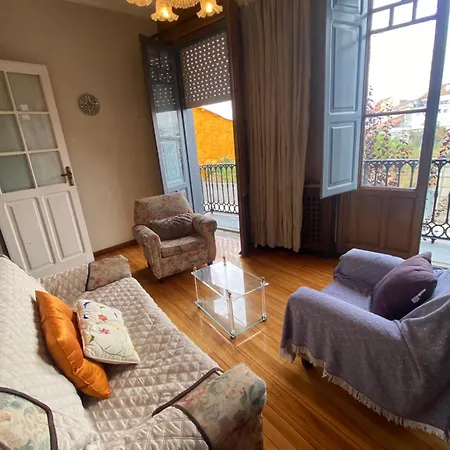 Апартаменты Apartamento En Монфорте-де-Лемос